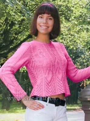 Женский вязаный свитер спицами